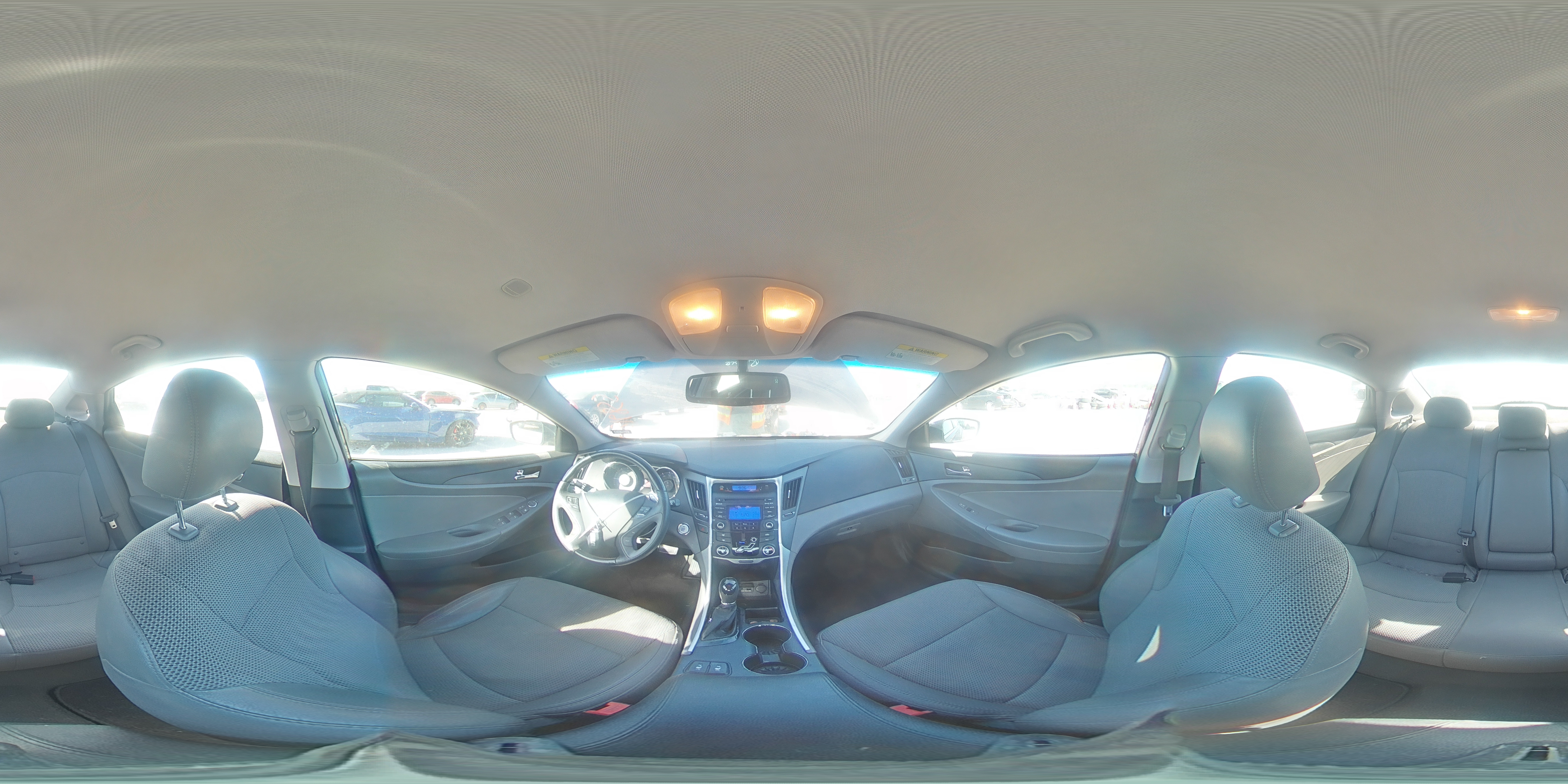 2013 Hyundai Sonata - Image 12