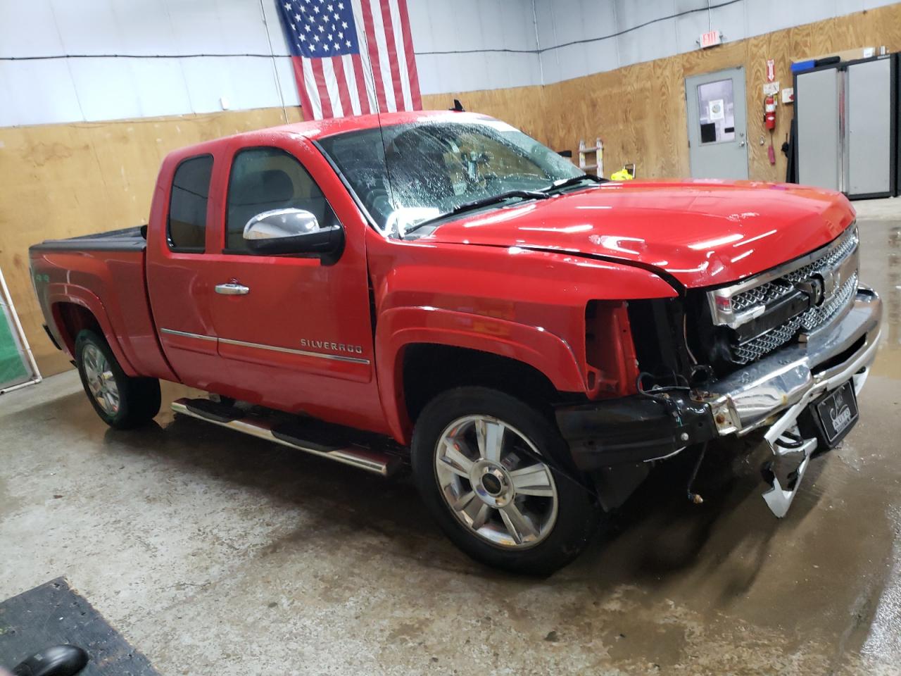 2012 Chevrolet Silverado - Image 4
