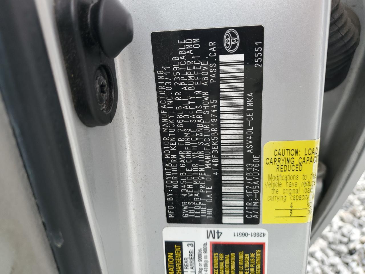 2011 Toyota Camry - Image 12