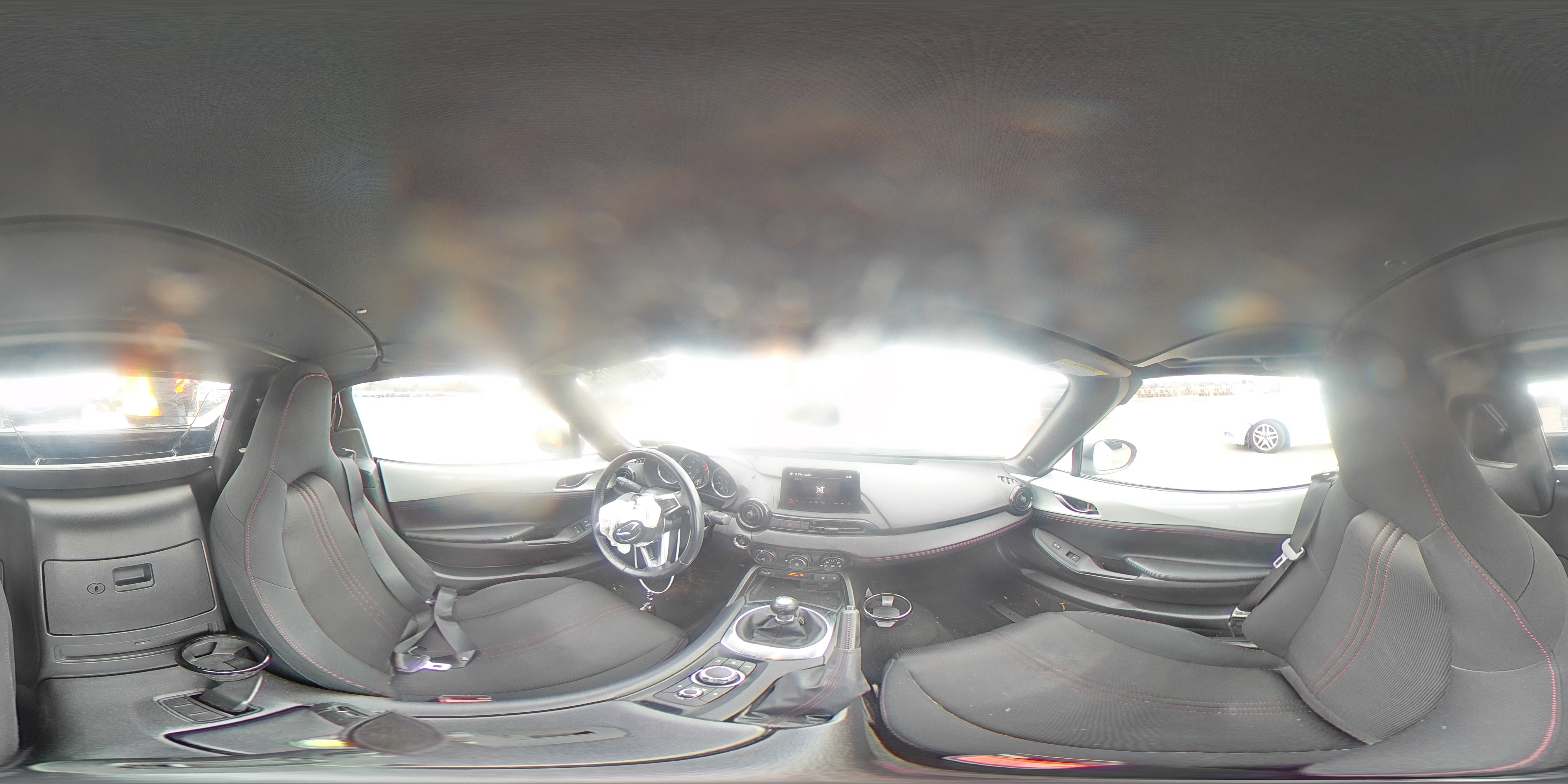 2018 Mazda MX-5 - Image 12