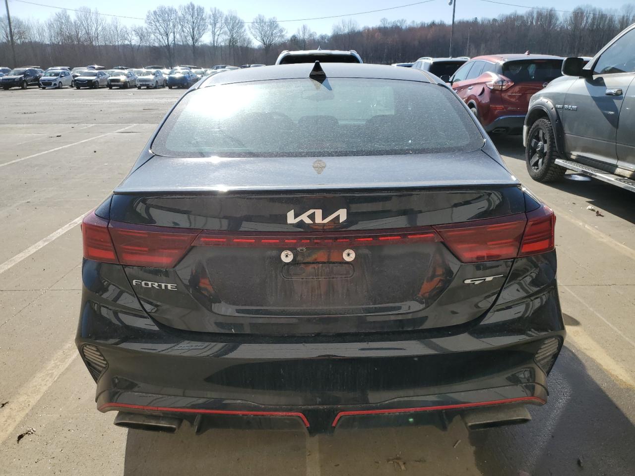 2023 Kia Forte - Image 6