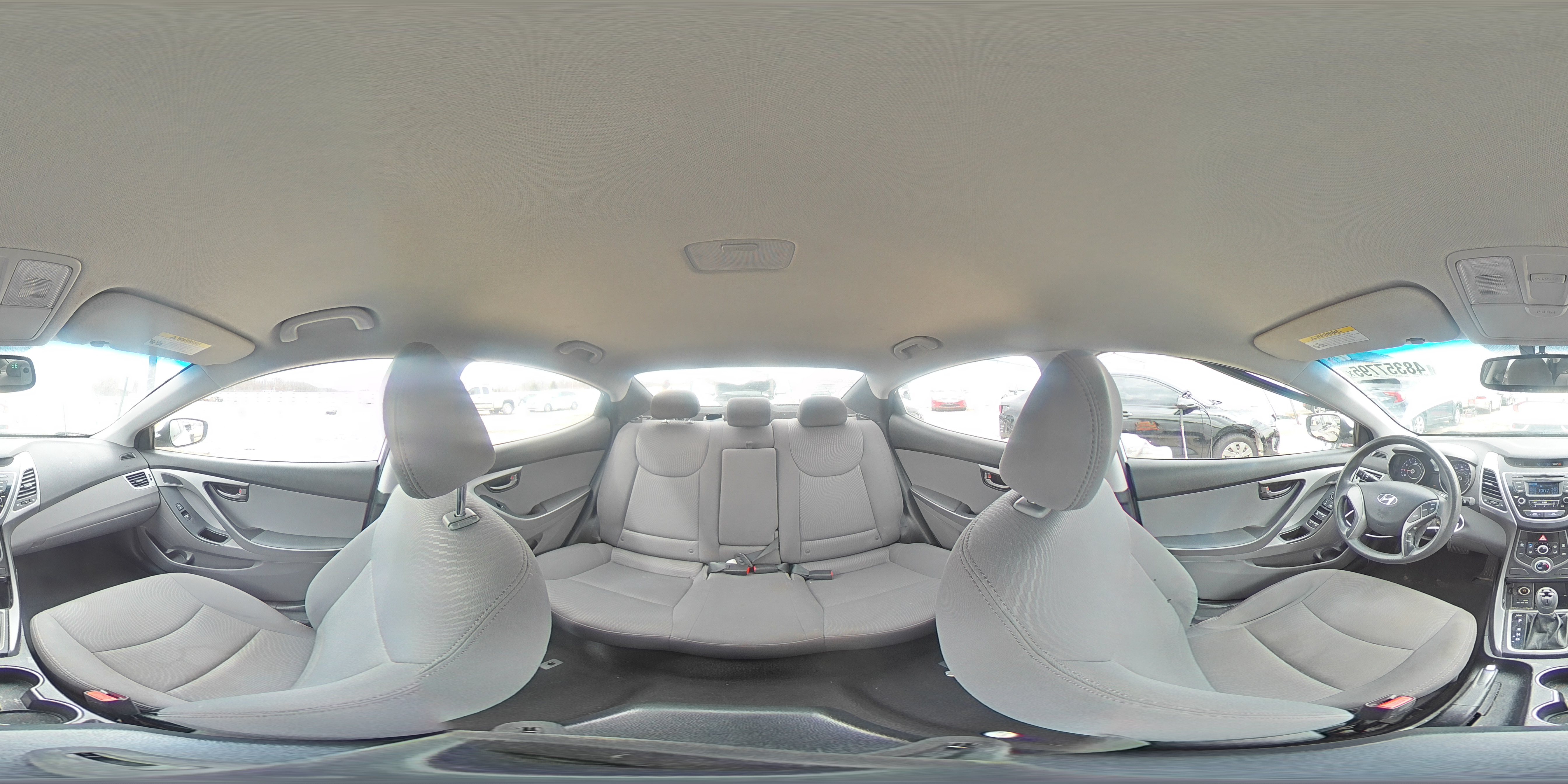 2014 Hyundai Elantra - Image 14