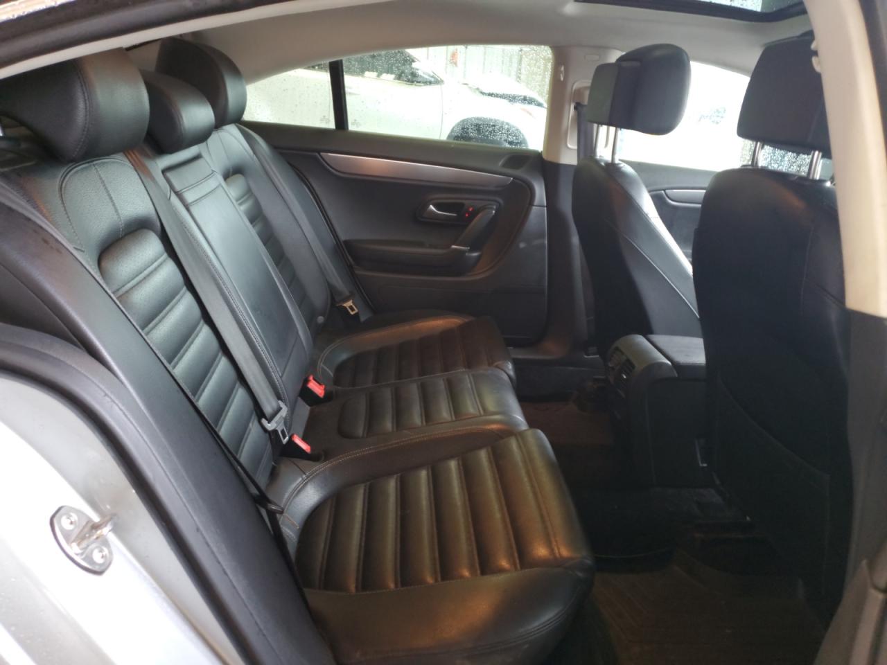 2013 Volkswagen Passat CC - Image 11