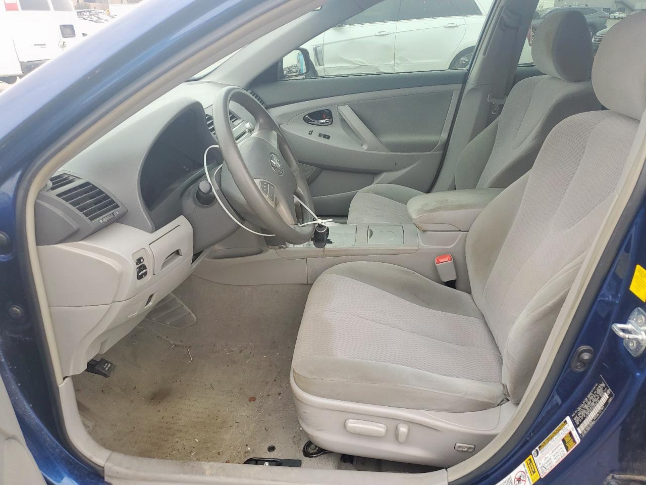 2011 Toyota Camry - Image 7