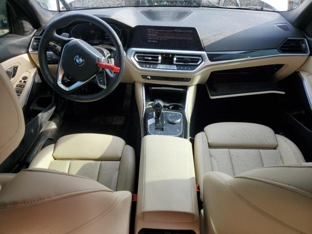 BMW 3 SERIES 2022 Белы