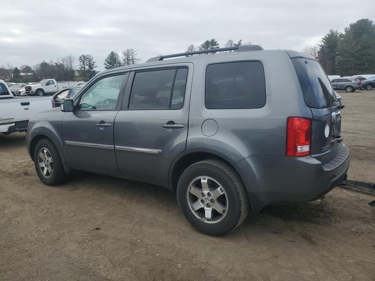 2011 Honda Pilot - Image 2