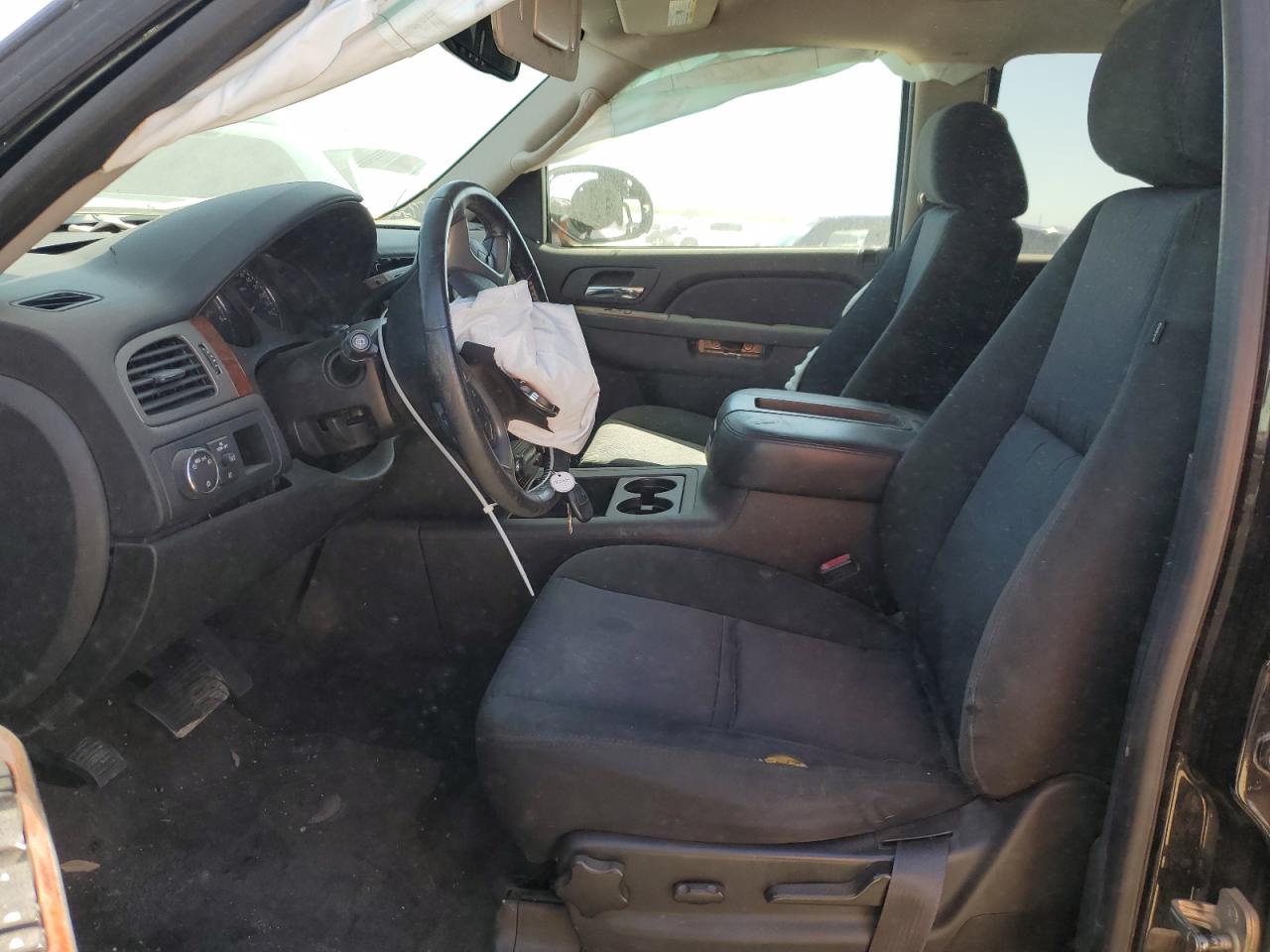 2014 Chevrolet Tahoe - Image 7
