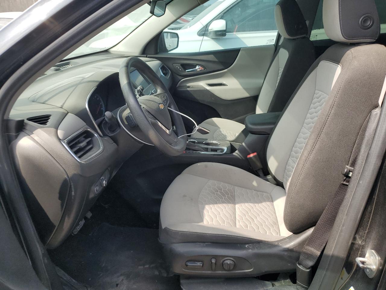 2GNAXFEV2L6157443 CHEVROLET EQUINOX 2020