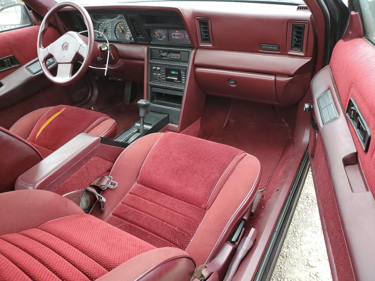 1988 Dodge Daytona - Image 8