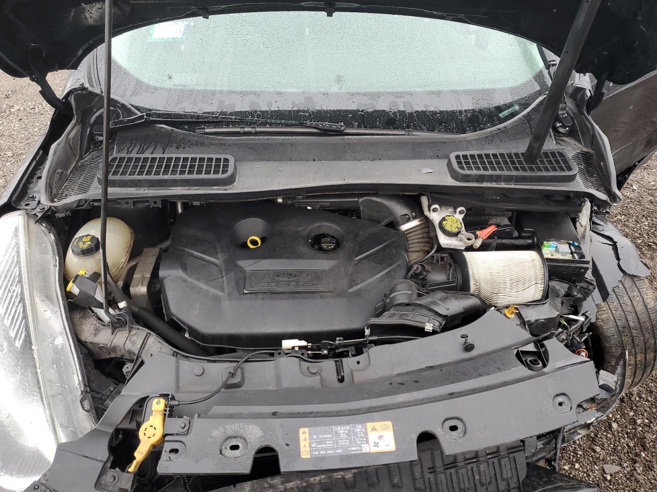 1FMCU0G95HUE03512 FORD ESCAPE 2017