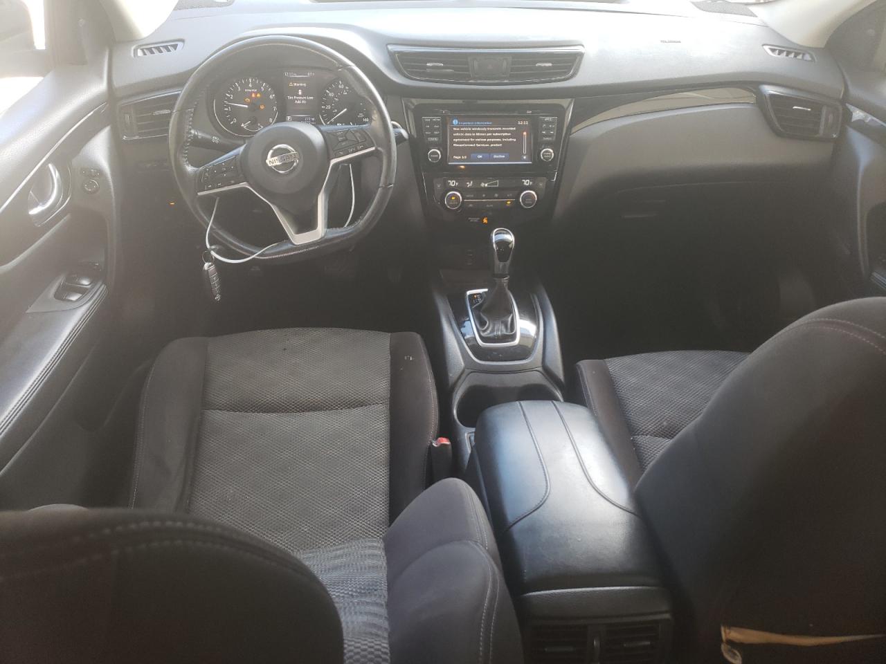 JN1BJ1CR8JW205380 NISSAN ROGUE 2018
