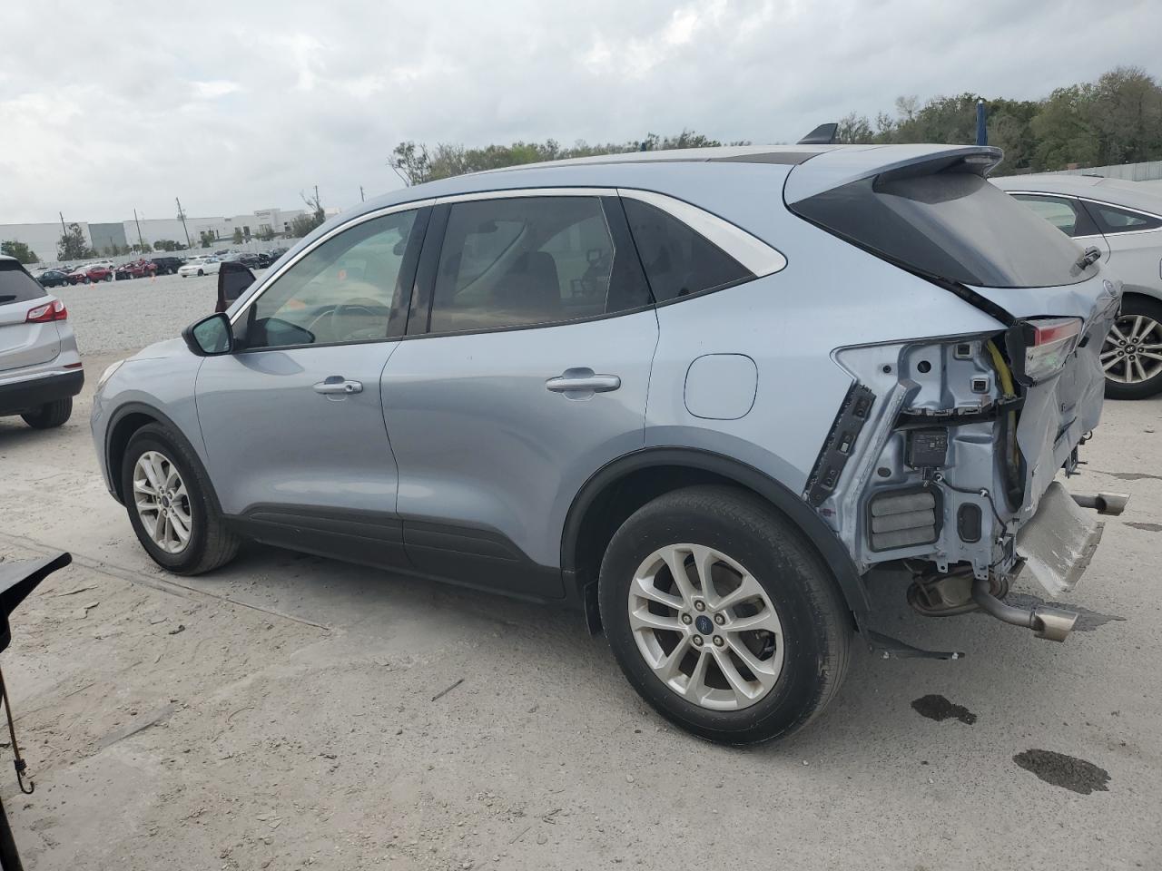 2022 Ford Escape - Image 2
