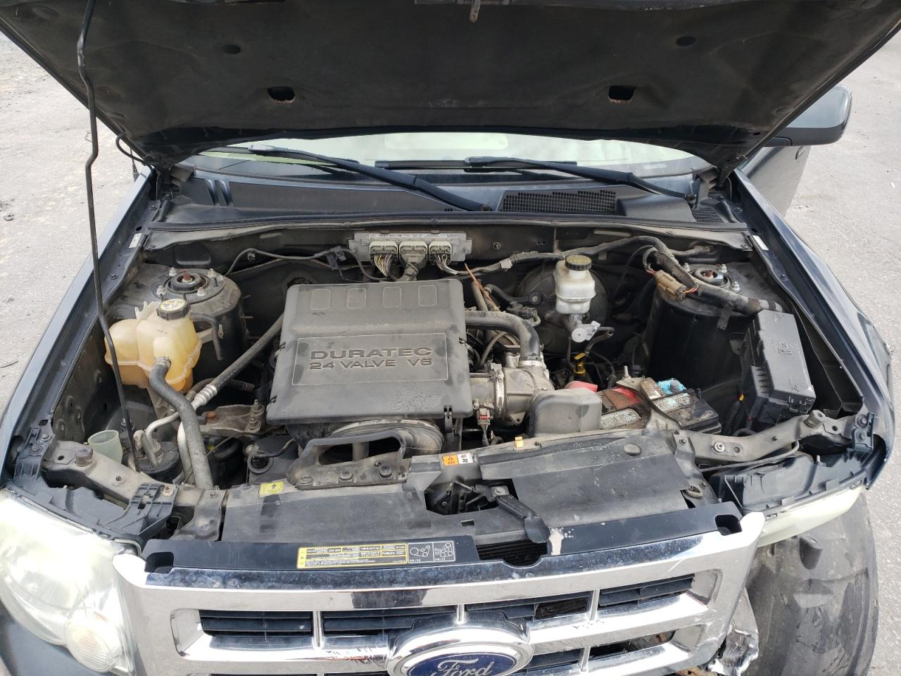 2009 Ford Escape - Image 13
