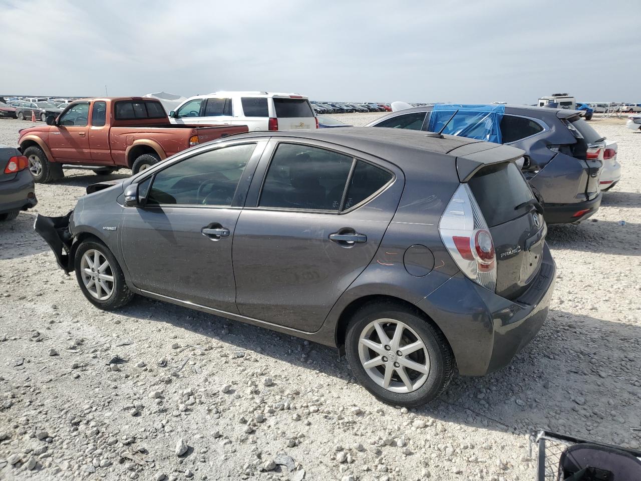 2013 Toyota Prius - Image 2