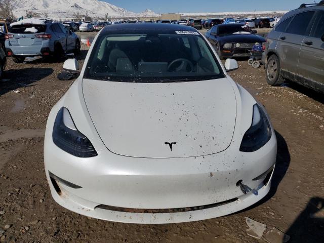  TESLA MODEL 3 2023 Белый