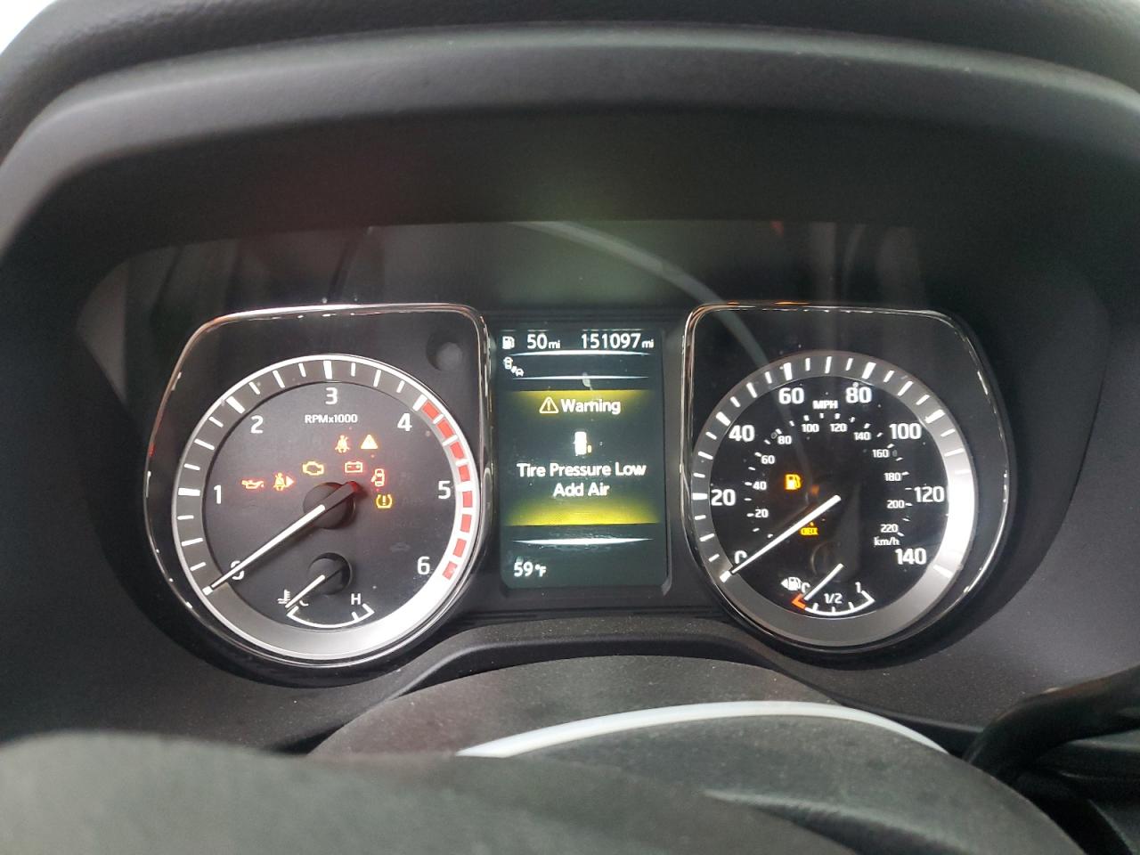 1N6BA1F48HN516706 NISSAN TITAN 2017
