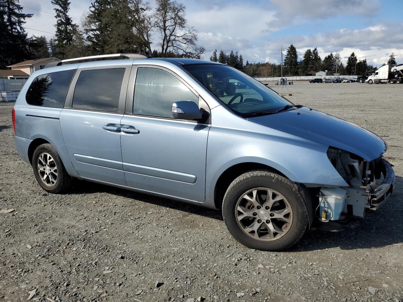 2014 Kia Sedona - Image 4