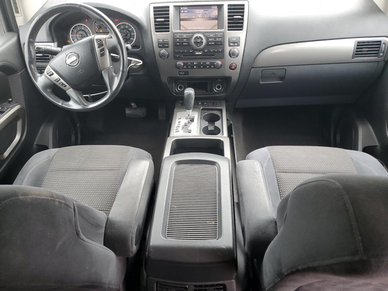 2015 Nissan Armada - Image 8