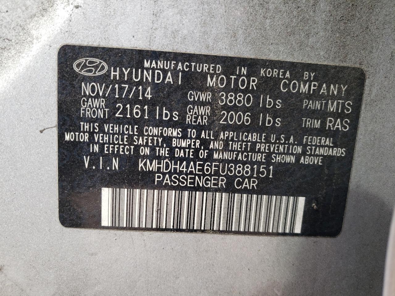 2015 Hyundai Elantra - Image 12