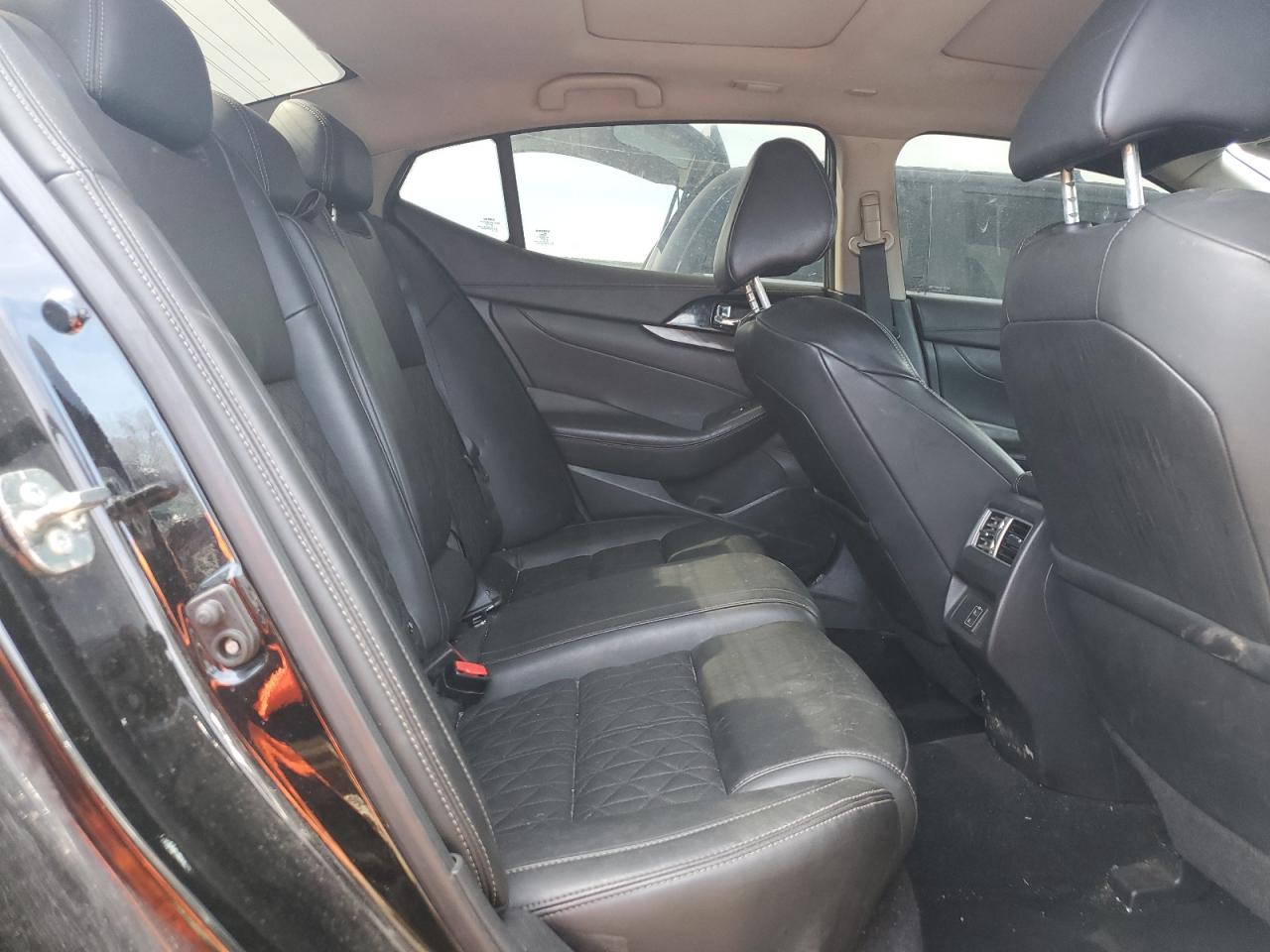 2018 Nissan Maxima - Image 10