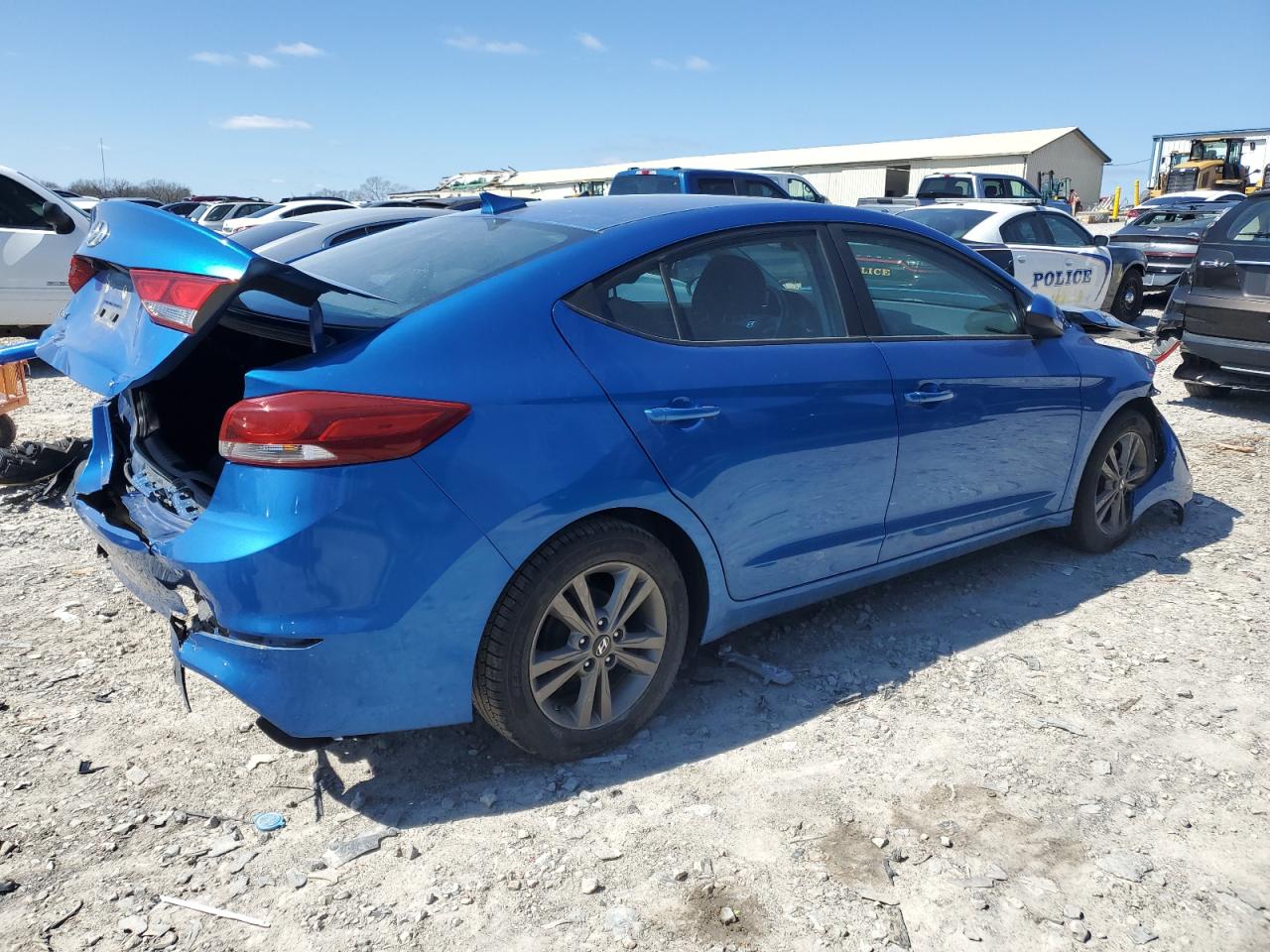 2017 Hyundai Elantra - Image 3