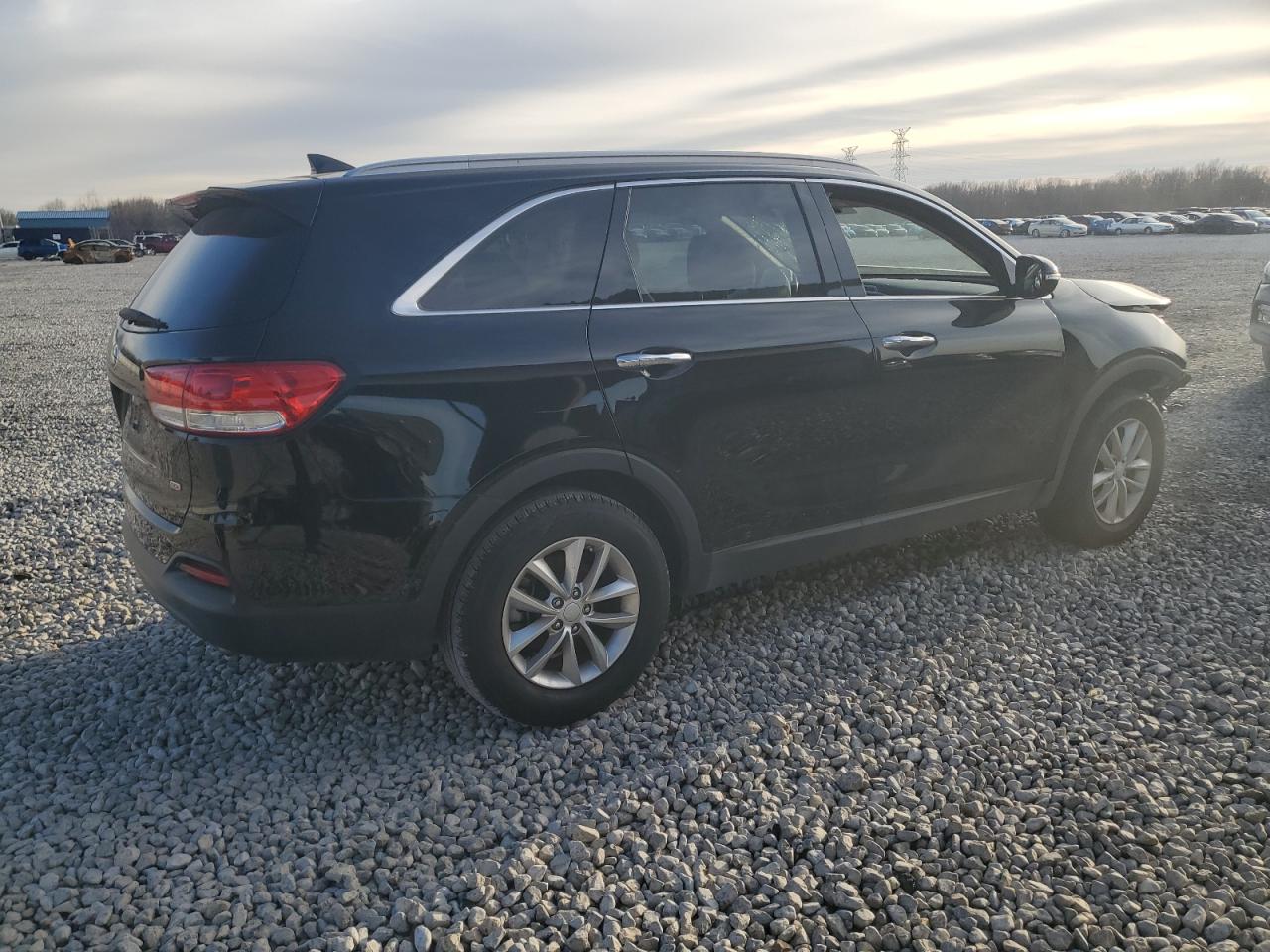 2017 Kia Sorento - Image 3