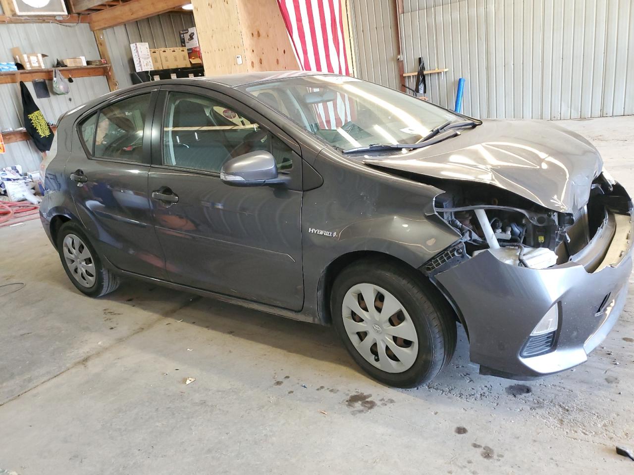 2013 Toyota Prius - Image 4
