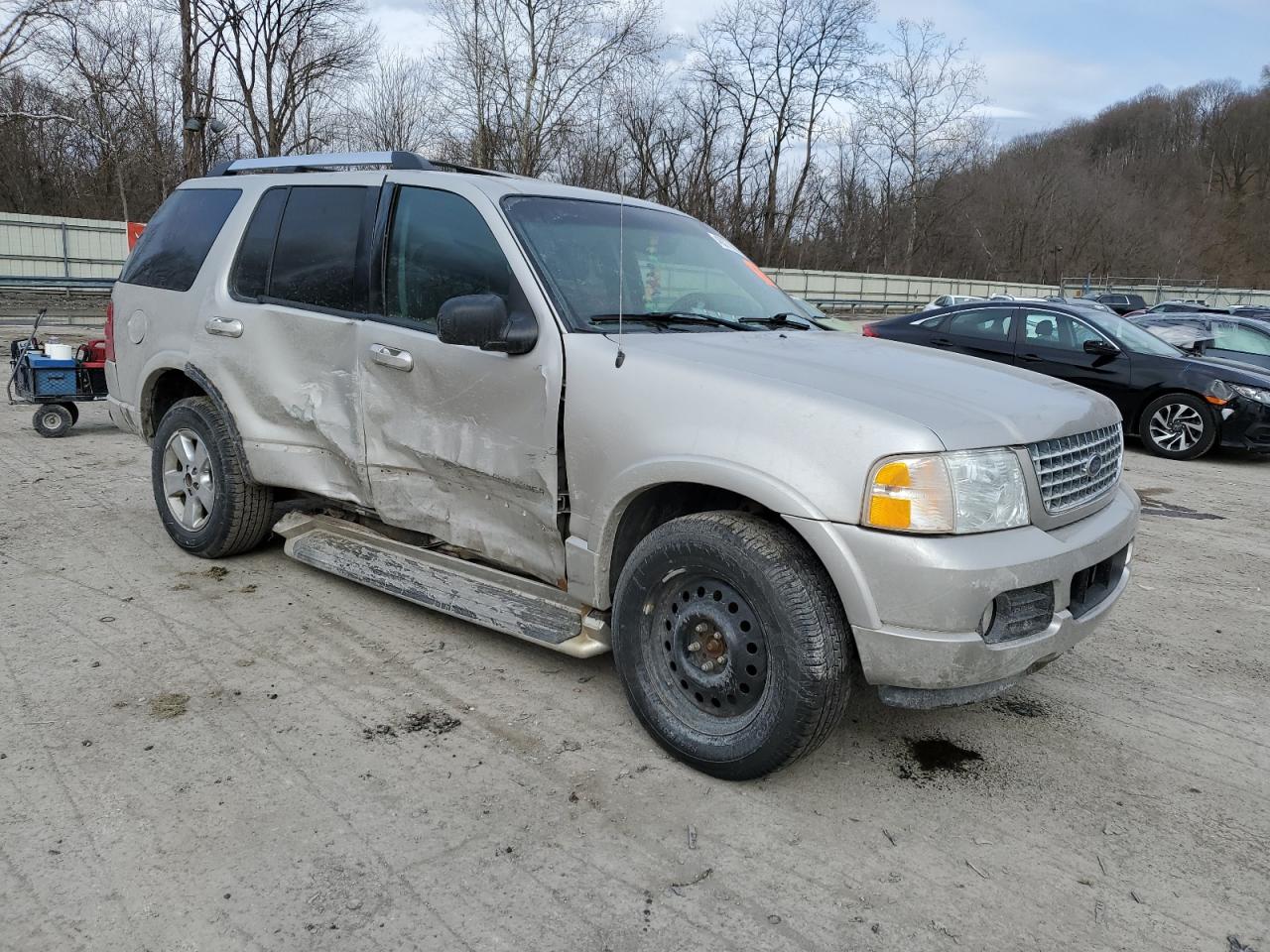 2005 Ford Explorer - Image 4