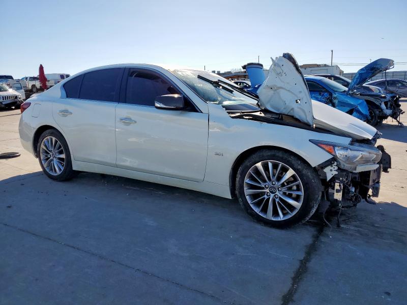  INFINITI Q50 2020 Biały