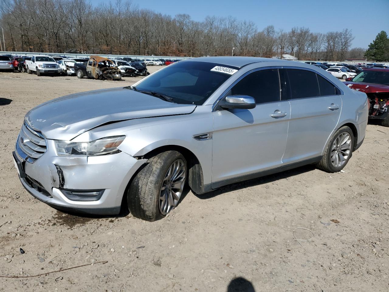 2014 Ford Taurus - Image 1