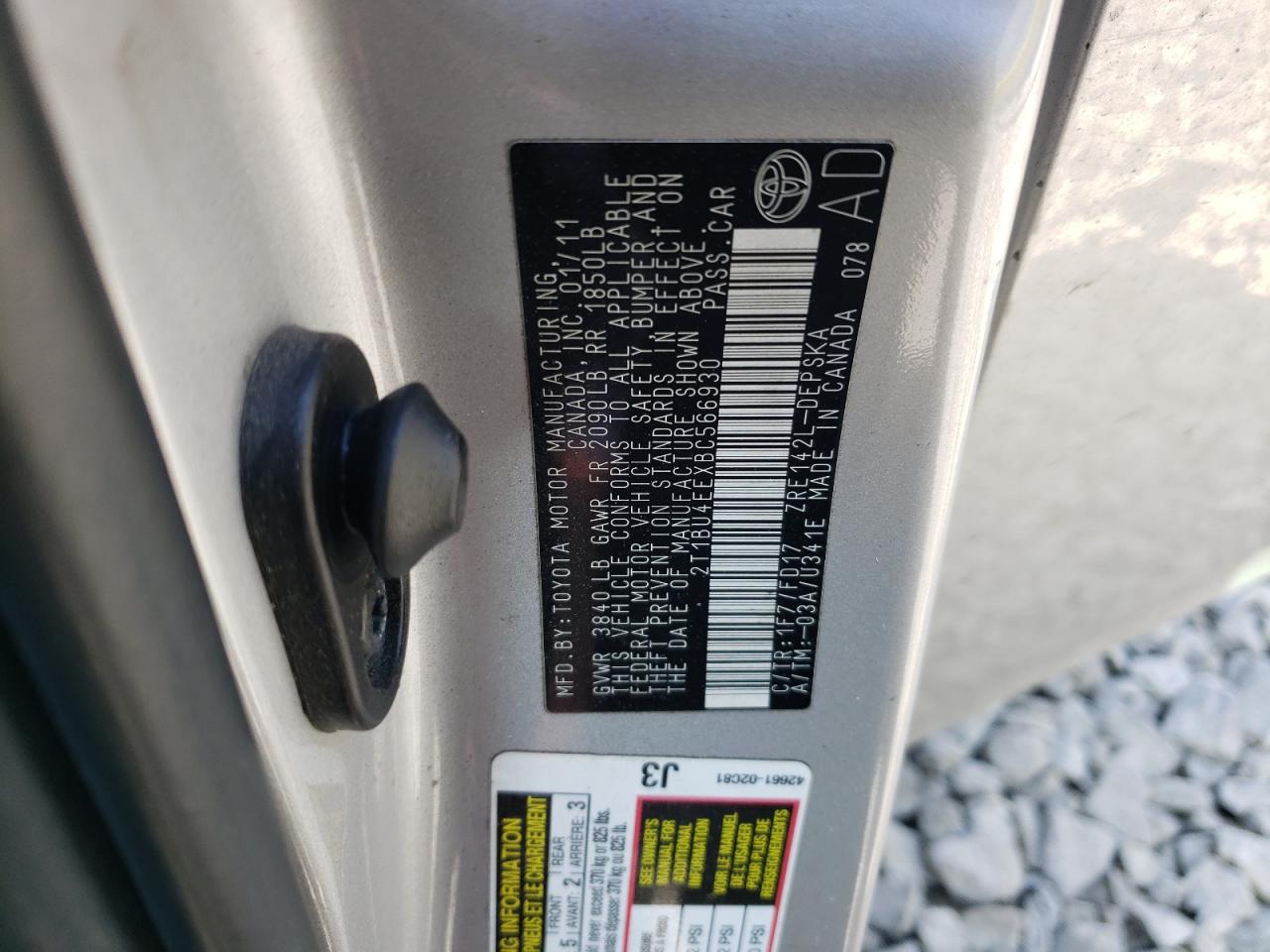 2011 Toyota Corolla - Image 12