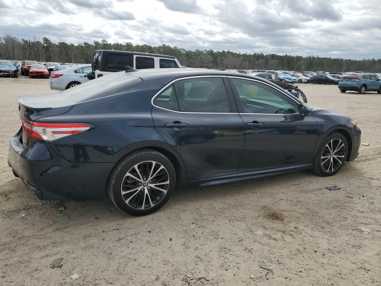 2020 Toyota Camry - Image 3
