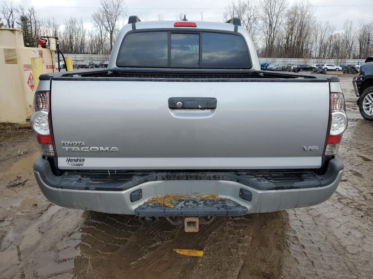 2014 Toyota Tacoma - Image 6