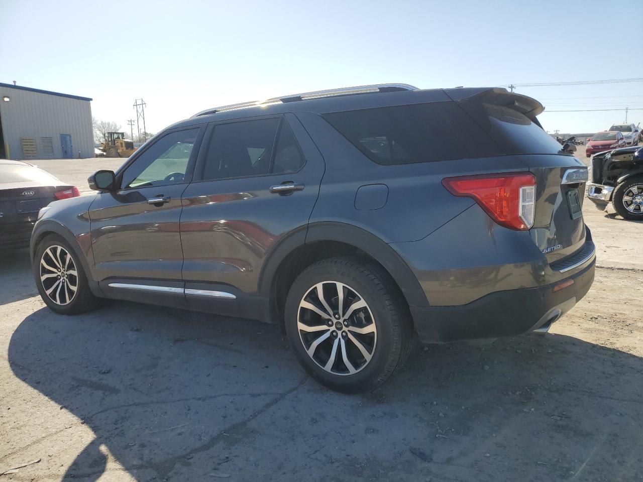 2020 Ford Explorer - Image 2