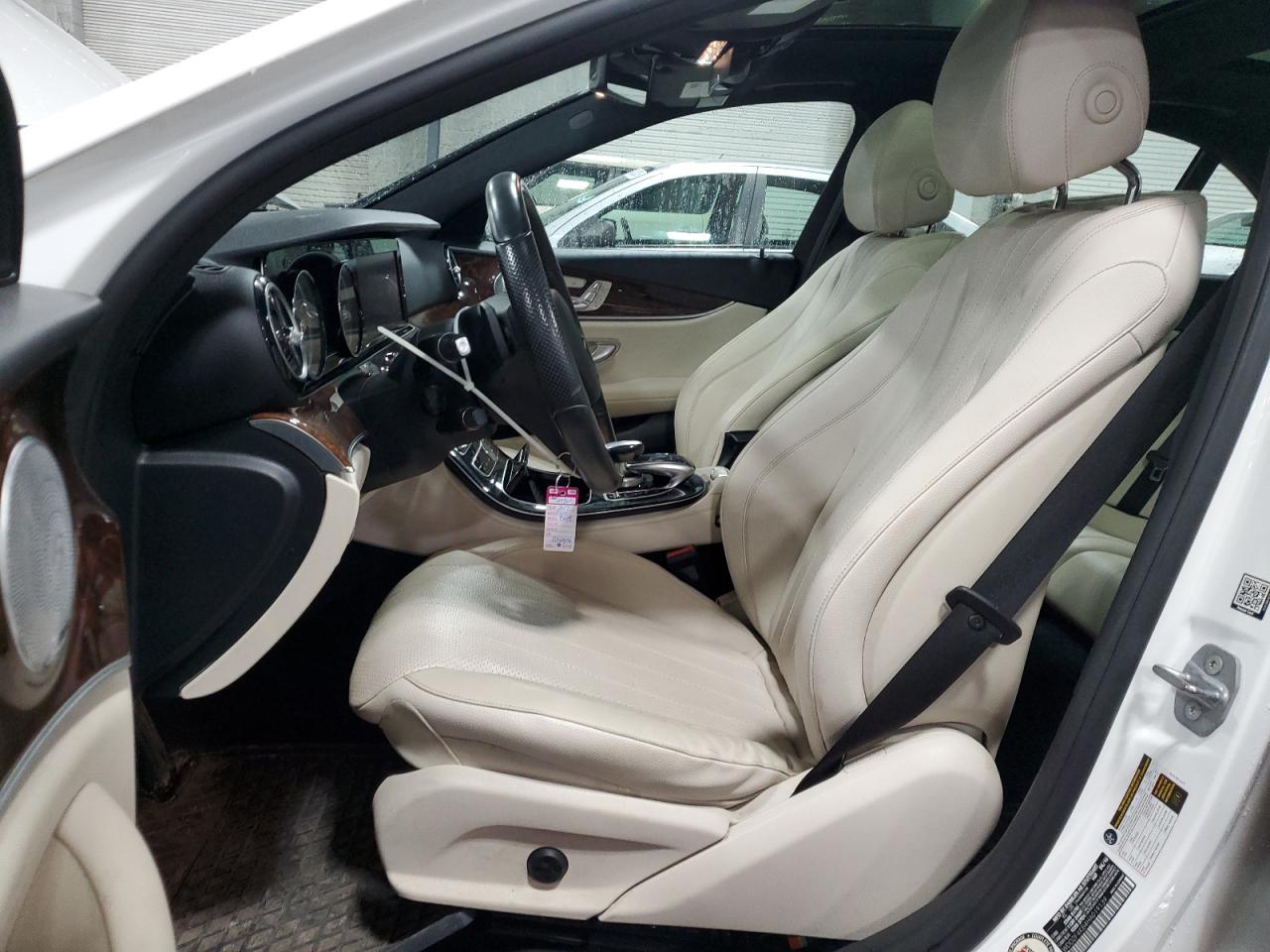 2017 Mercedes-Benz E-klasse - Image 7