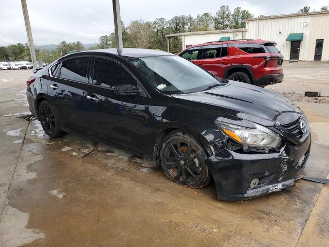  NISSAN ALTIMA 2018 Czarny