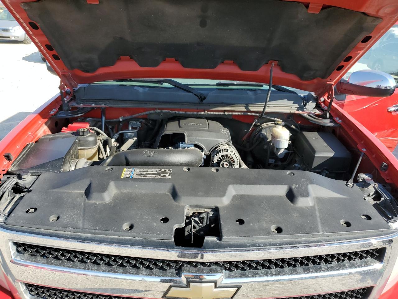 2010 Chevrolet Silverado - Image 11