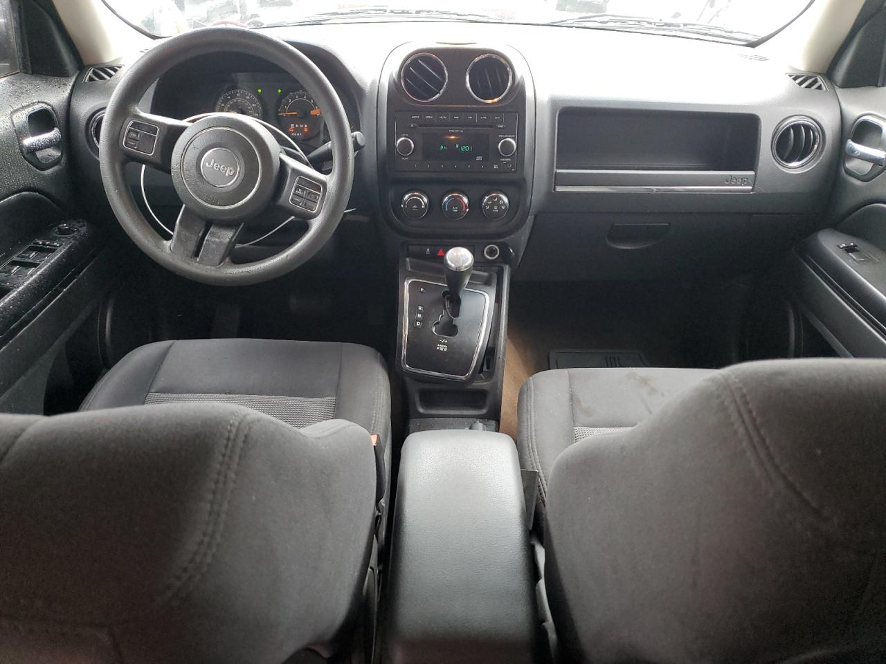 2014 Jeep Liberty (Patriot) - Image 8