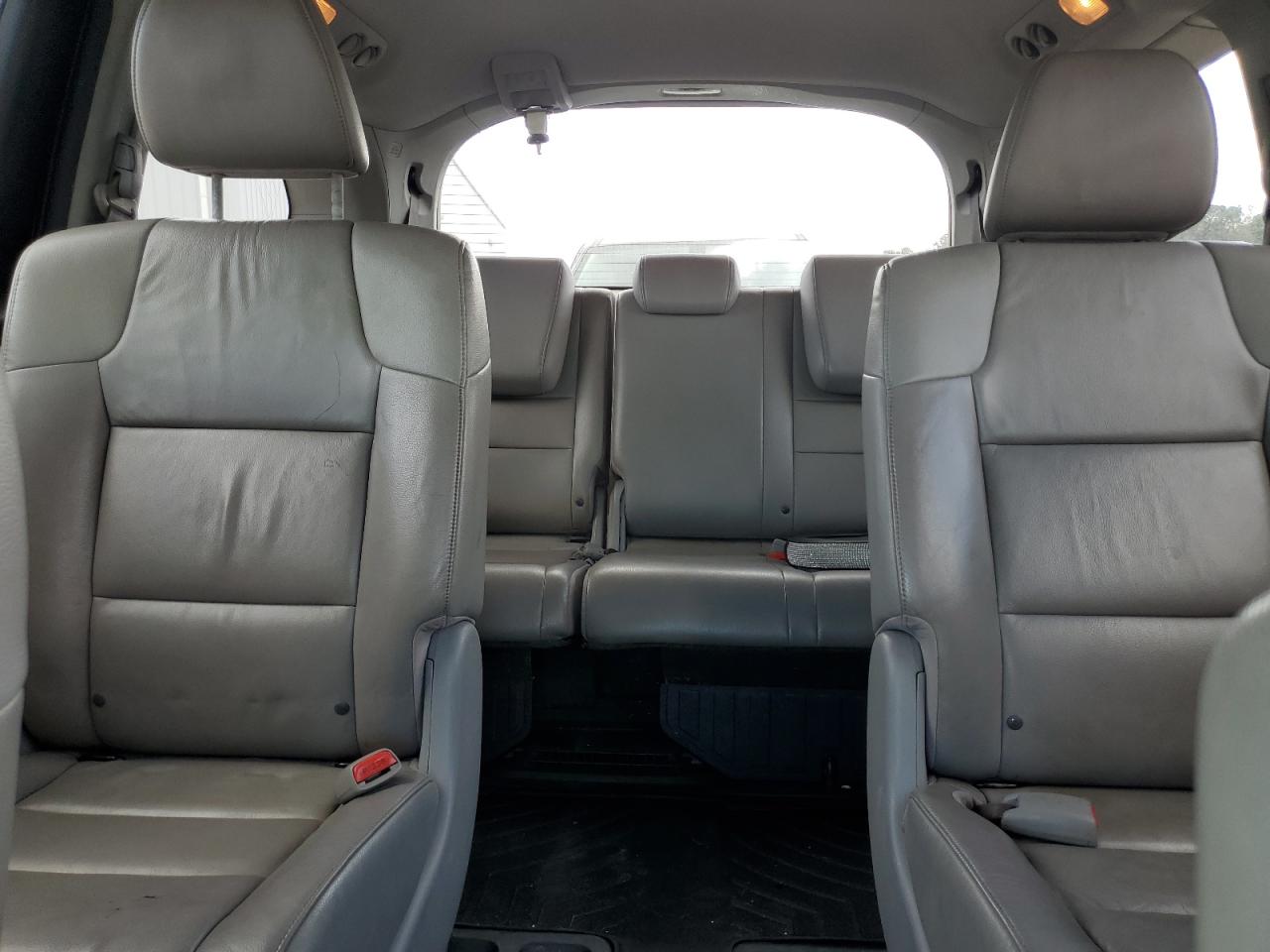 2013 Honda Odyssey - Image 10