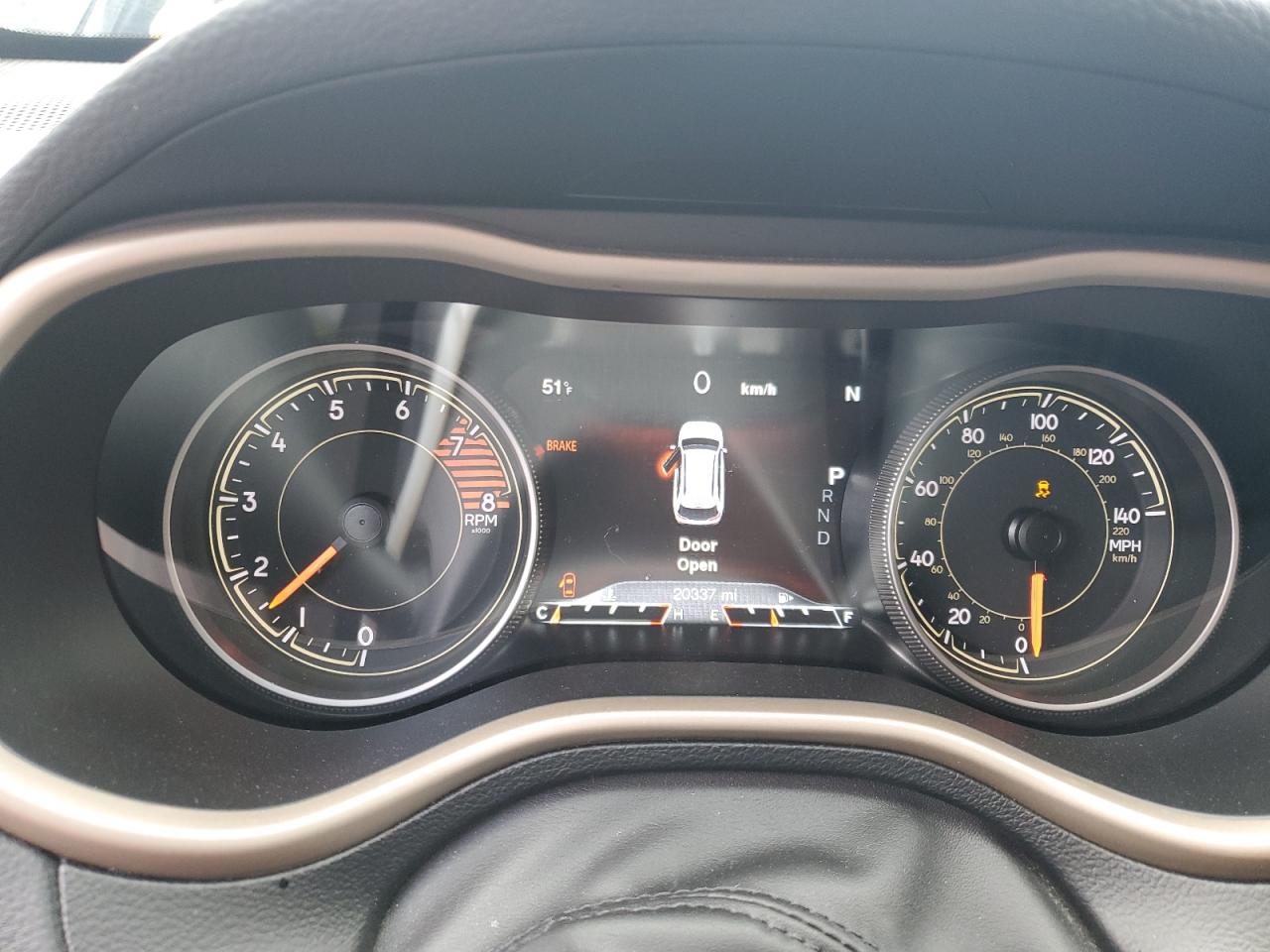 2018 Jeep Grand Cherokee - Image 9