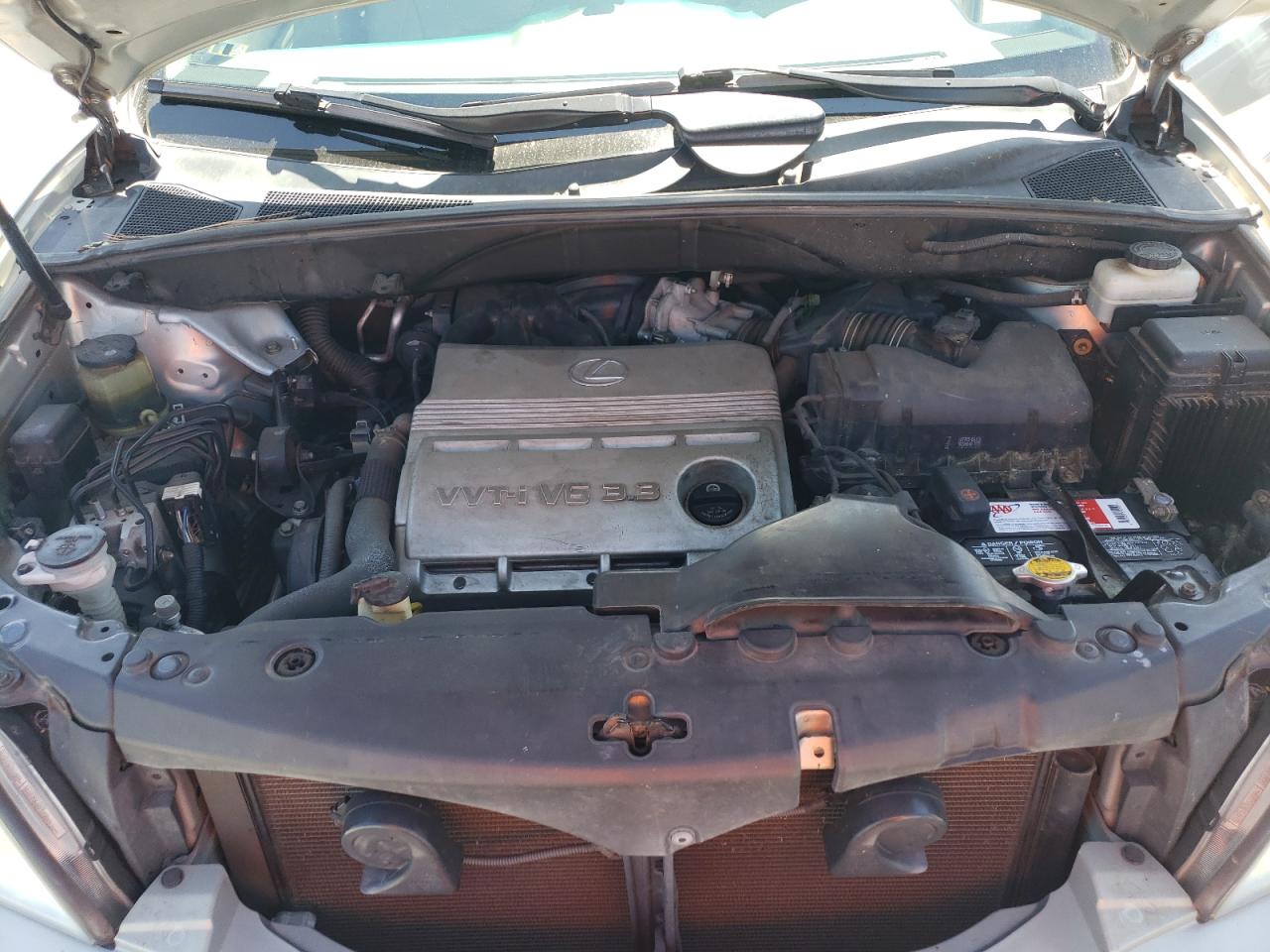 2005 Lexus RX - Image 12