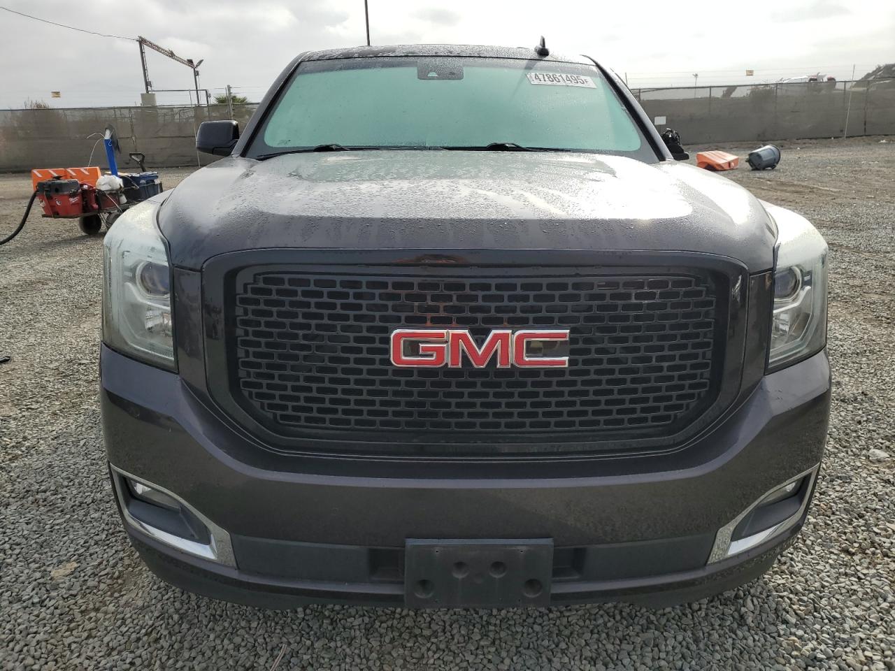 2016 GMC Yukon - Image 5