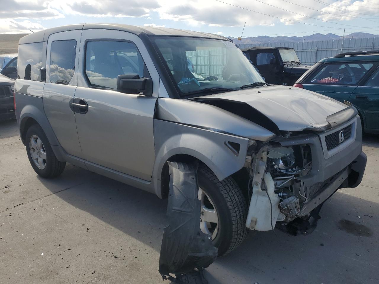 2004 Honda Element - Image 4