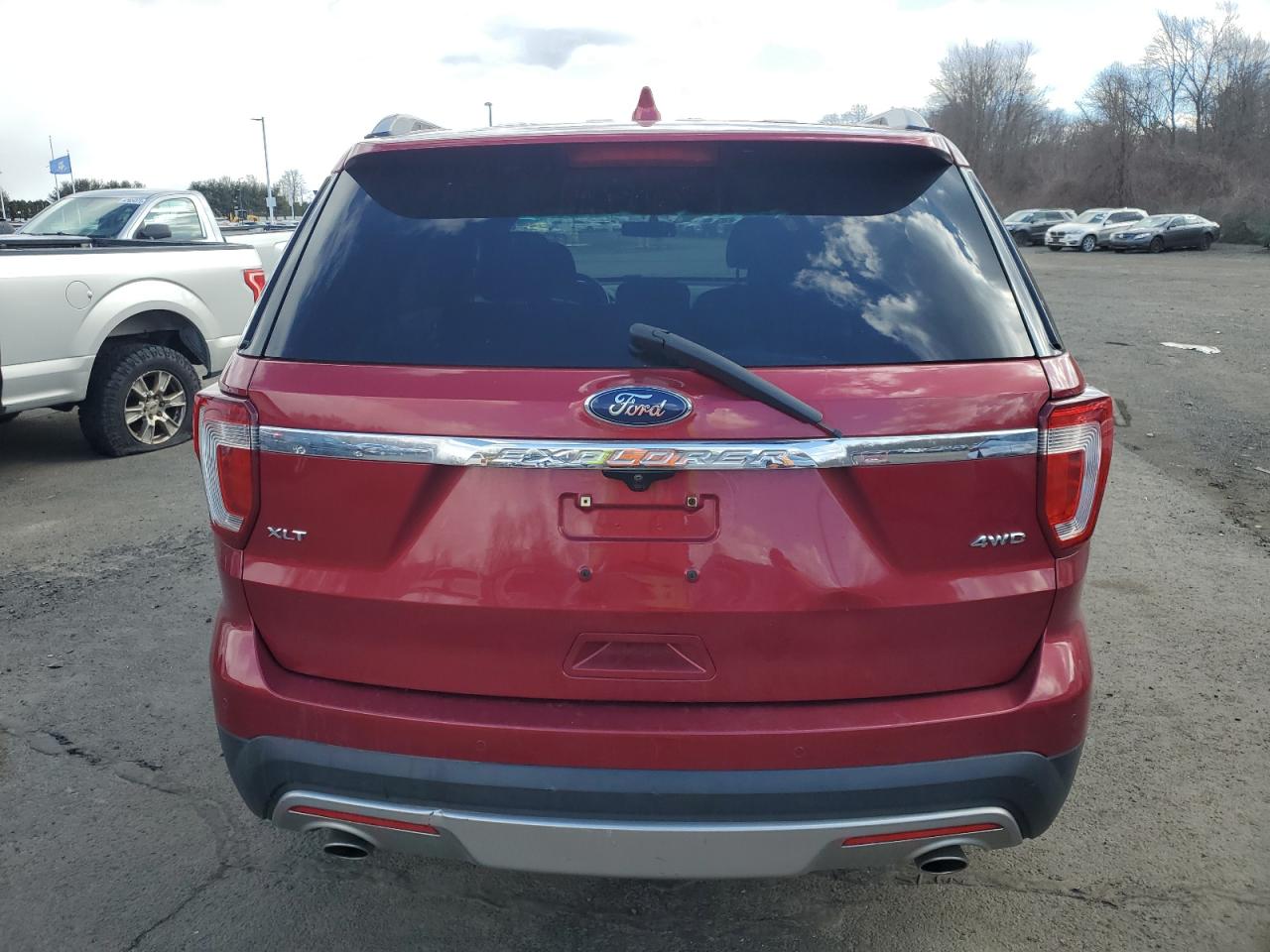 VIN: 1FM5K8D83GGB30172 2016 FORD EXPLORER