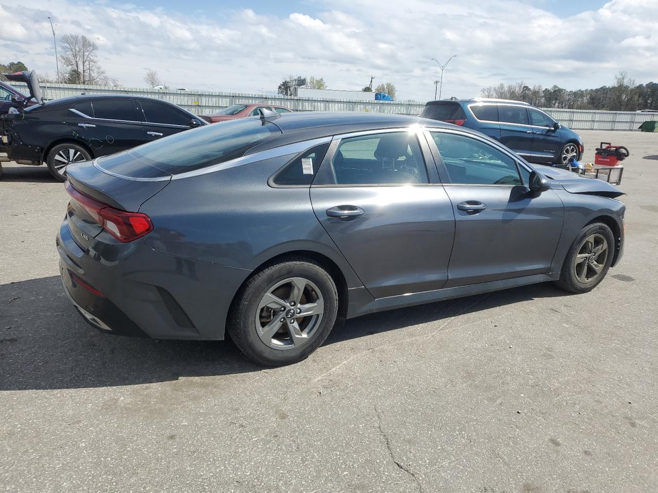 2021 Kia K5 - Image 3