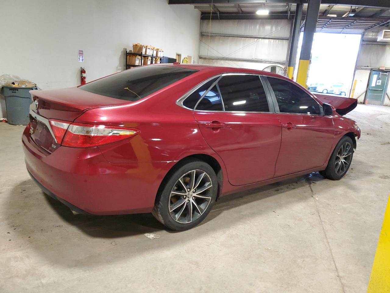 2016 Toyota Camry - Image 3