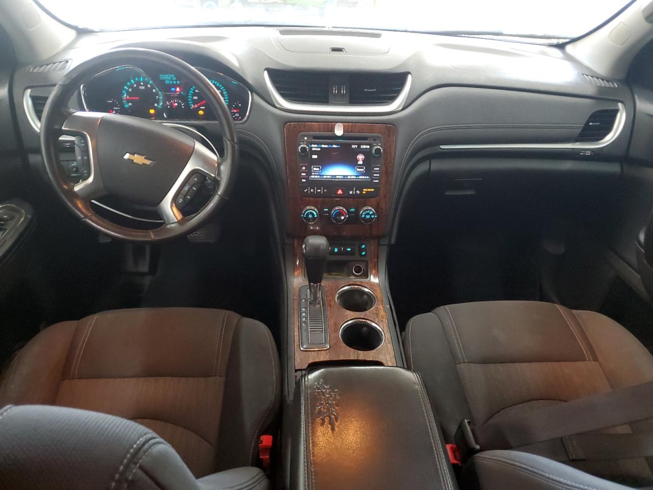 2014 Chevrolet Traverse - Image 8