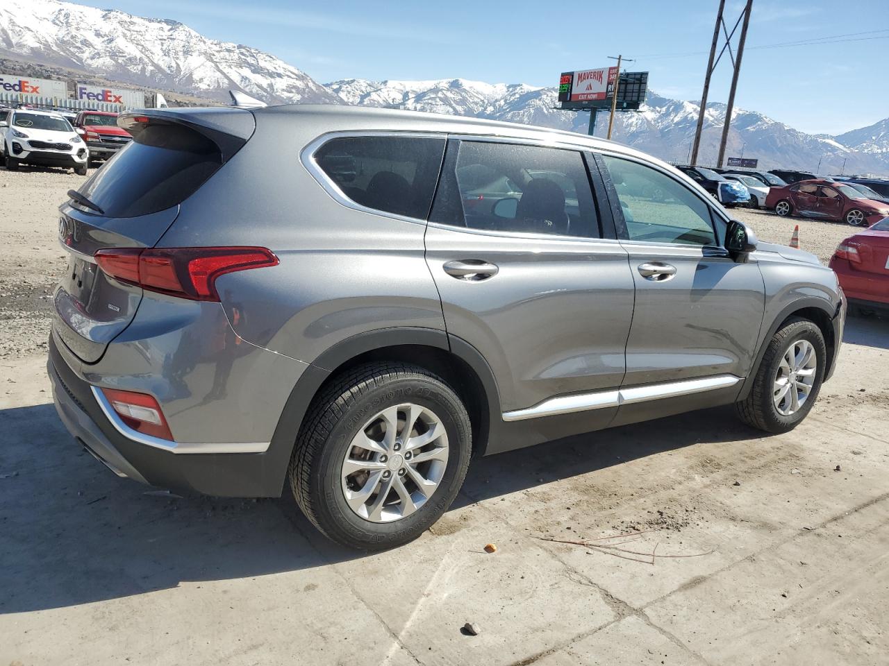 2019 Hyundai Santa Fe - Image 3