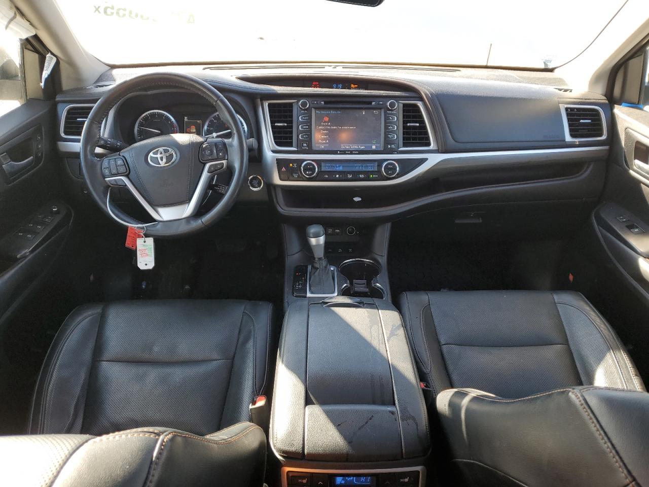 2019 Toyota Highlander - Image 8