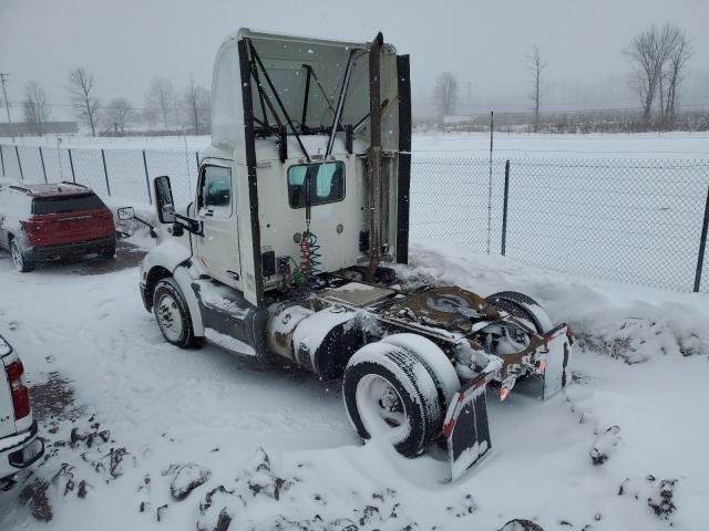 2015 PETERBILT 579 SEMI TRUCK
